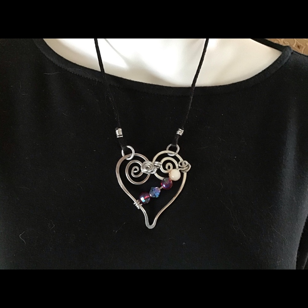 Heart necklace w crystals